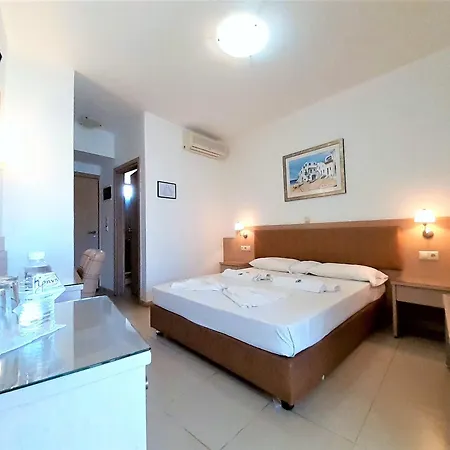 Hotel Little 2*