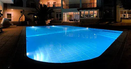 Hotel Little 2*