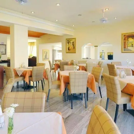 Hotel Little