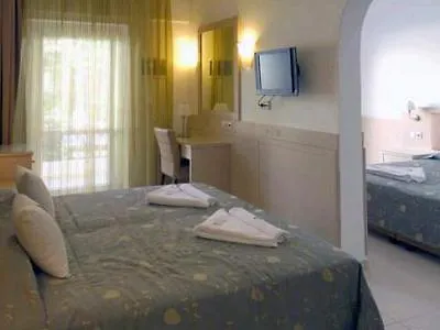 Little Hotel Tympaki